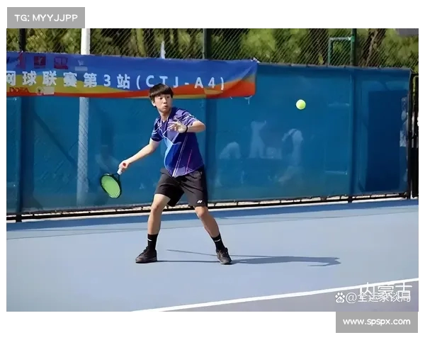 网球比赛淘汰赛激烈展开 选手们拼搏争夺晋级名额展现精彩对决 网球比赛淘汰赛激烈展开 选手们拼搏争夺晋级名额展现精彩对决